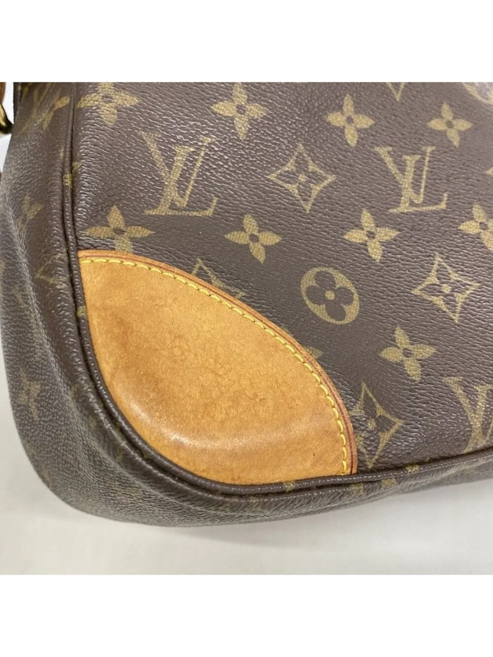 Louis Vuitton Shoulder Bag Monogram Boulogne 30 Brown